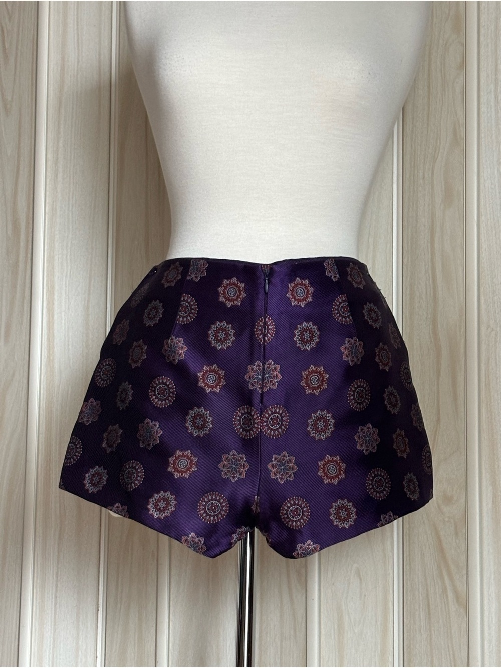 La Perla Purple Medallion High-Waist Shorts - Picture 1 of 3
